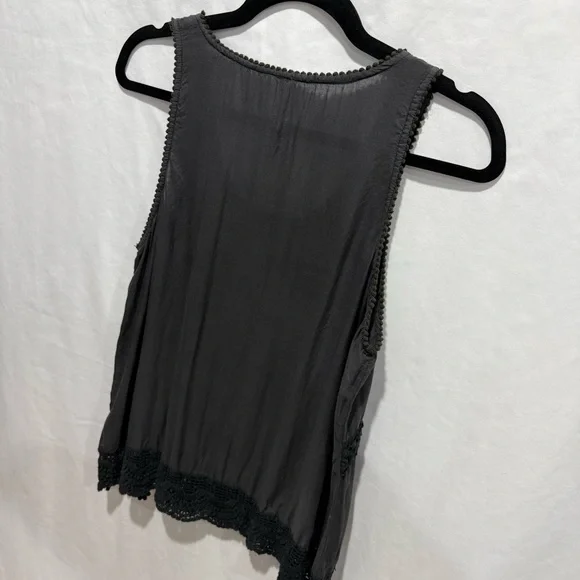 Blue Sky Crochet Trim Tank Top Small Boho Festival Sleeveless Blouse Lace Artsy - Picture 8 of 13